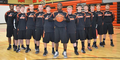 Basketball HS boys team 008 cropped