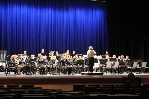 10575884_570957343008066_1906753360_o