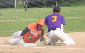 0Hillis slides safely into thirdresizedcropped