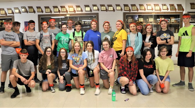 ART STUDENTS PAINT THE TOWN!